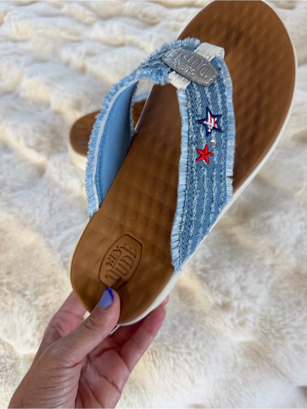 Heydude nwot Denim Blue Kids Flip Flop Sandals size 7 nwob - Picture 6 of 6